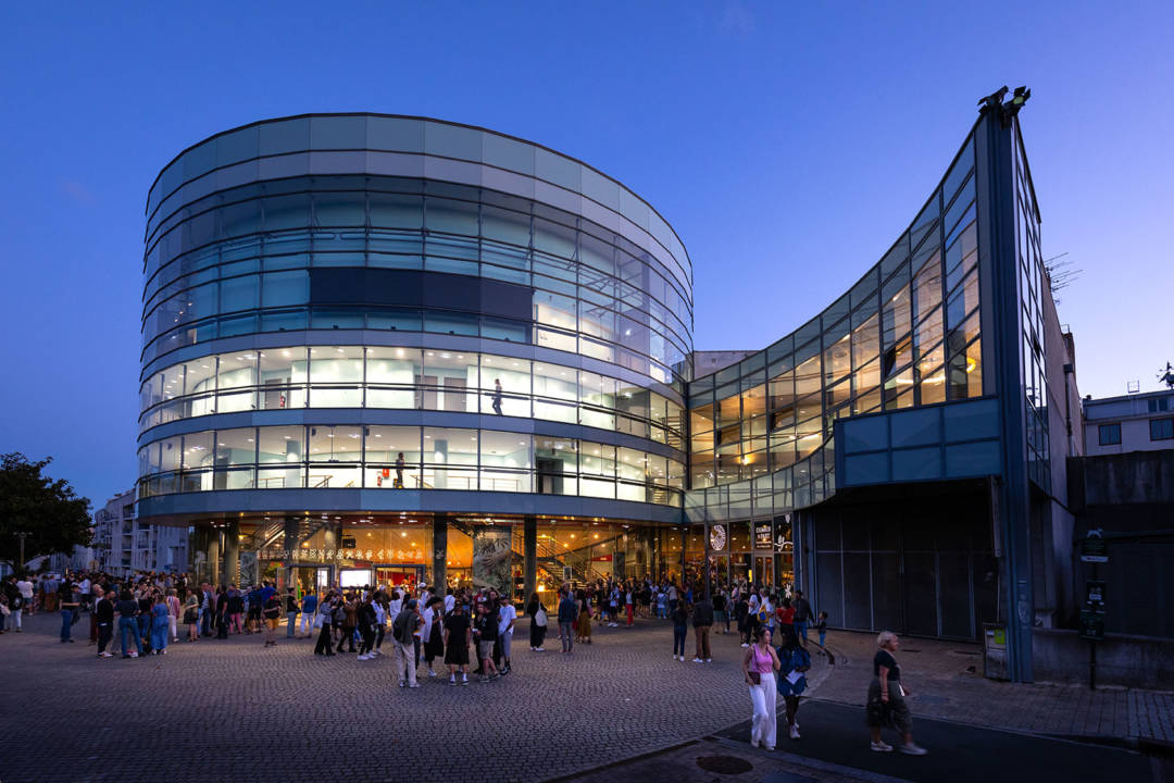 Le Grand R, Scène nationale de La RochesurYon Le Grand R, Scène nationale de La RochesurYon